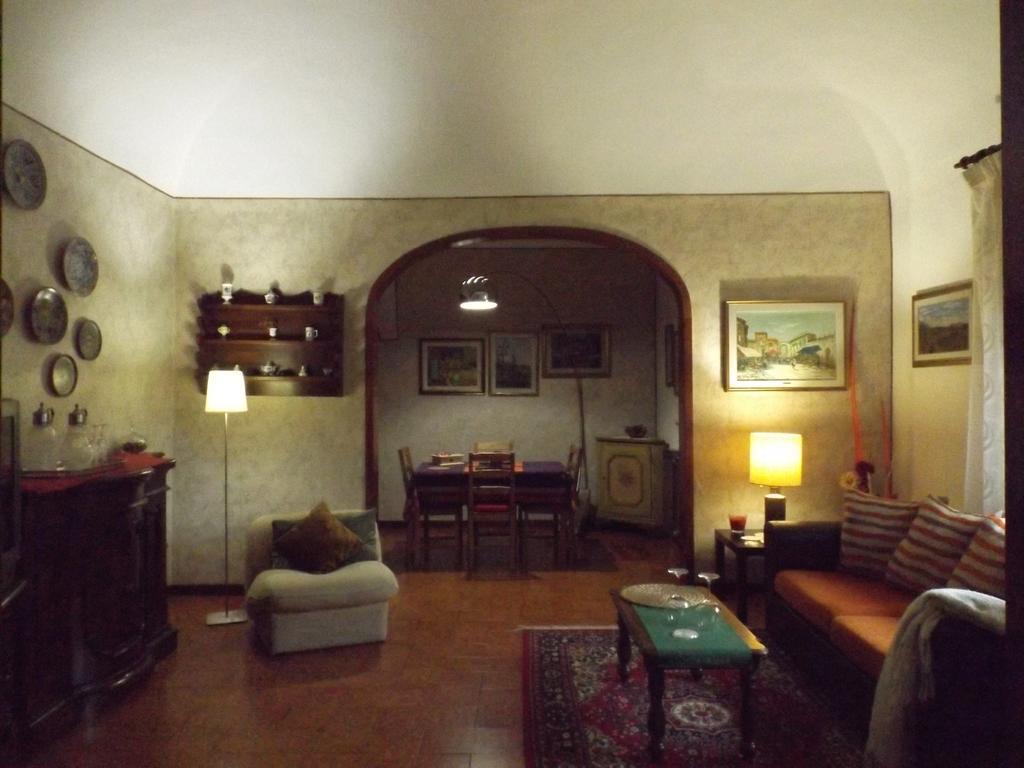 Casa Vacanze Le Piagge Di Scappini Simona Montelupo Fiorentino Bagian luar foto